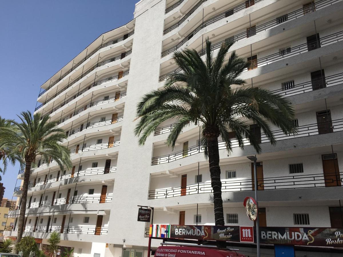 Bermudas-Turis Apartamentos ベニドルム エクステリア 写真