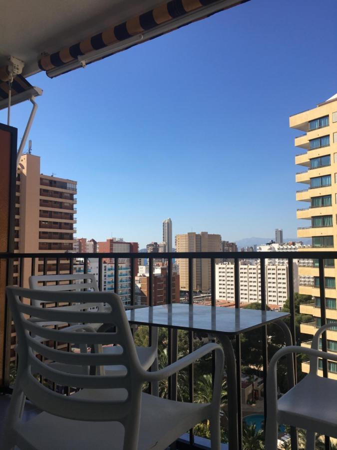 Bermudas-Turis Apartamentos ベニドルム エクステリア 写真