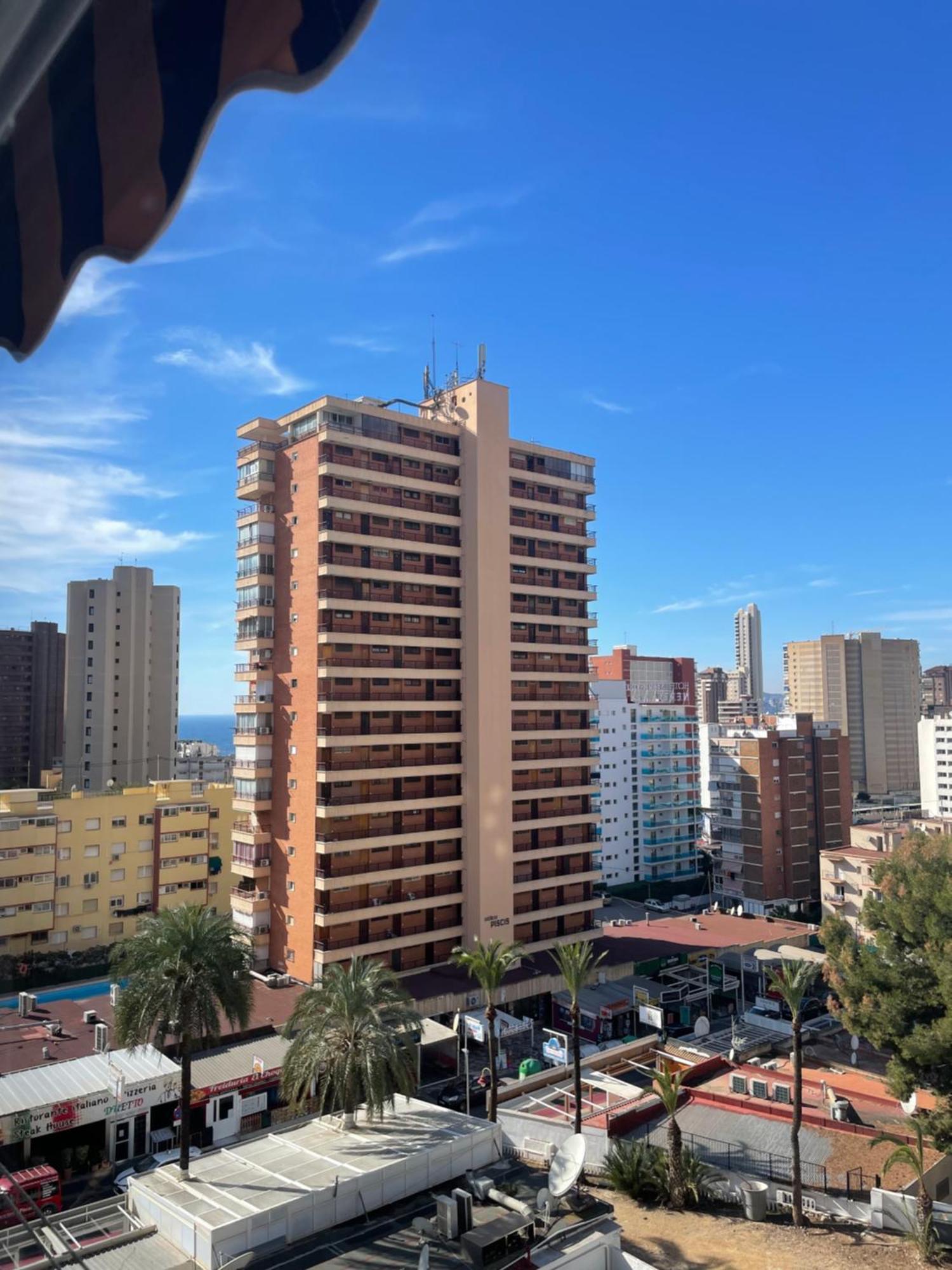 Bermudas-Turis Apartamentos ベニドルム エクステリア 写真
